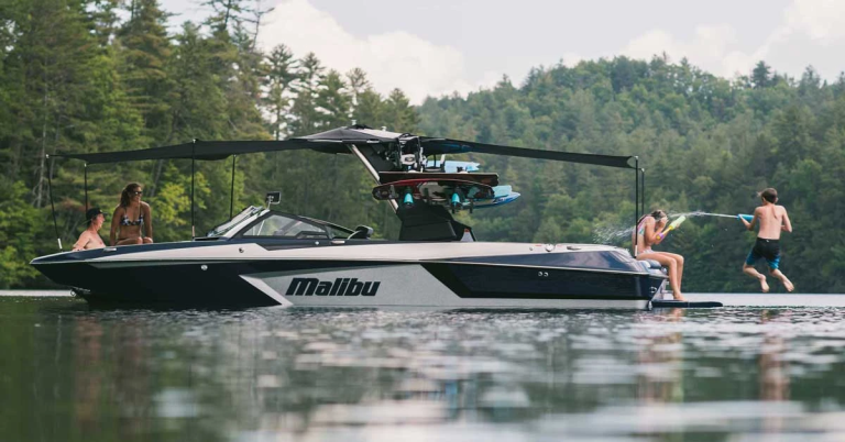 Innovation_Slider_Extended_Awning_Optimized-min-140