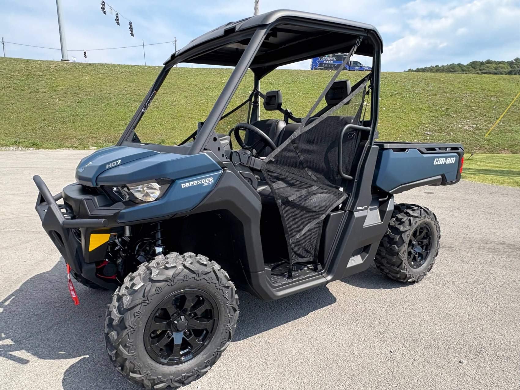 2026 Can-Am Defender XT HD7 - Lake Cumberland Marine